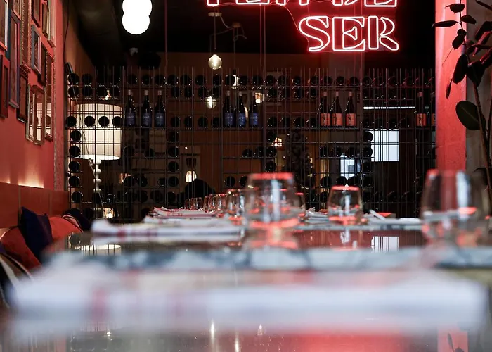 Look Living, Design Apart-hotel 4*